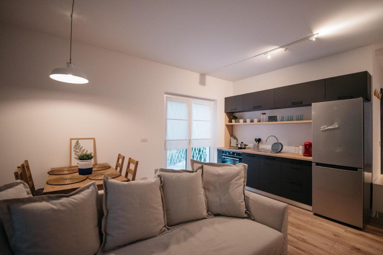 Nuez Apartments Dumbravita  Eksteriør bilde