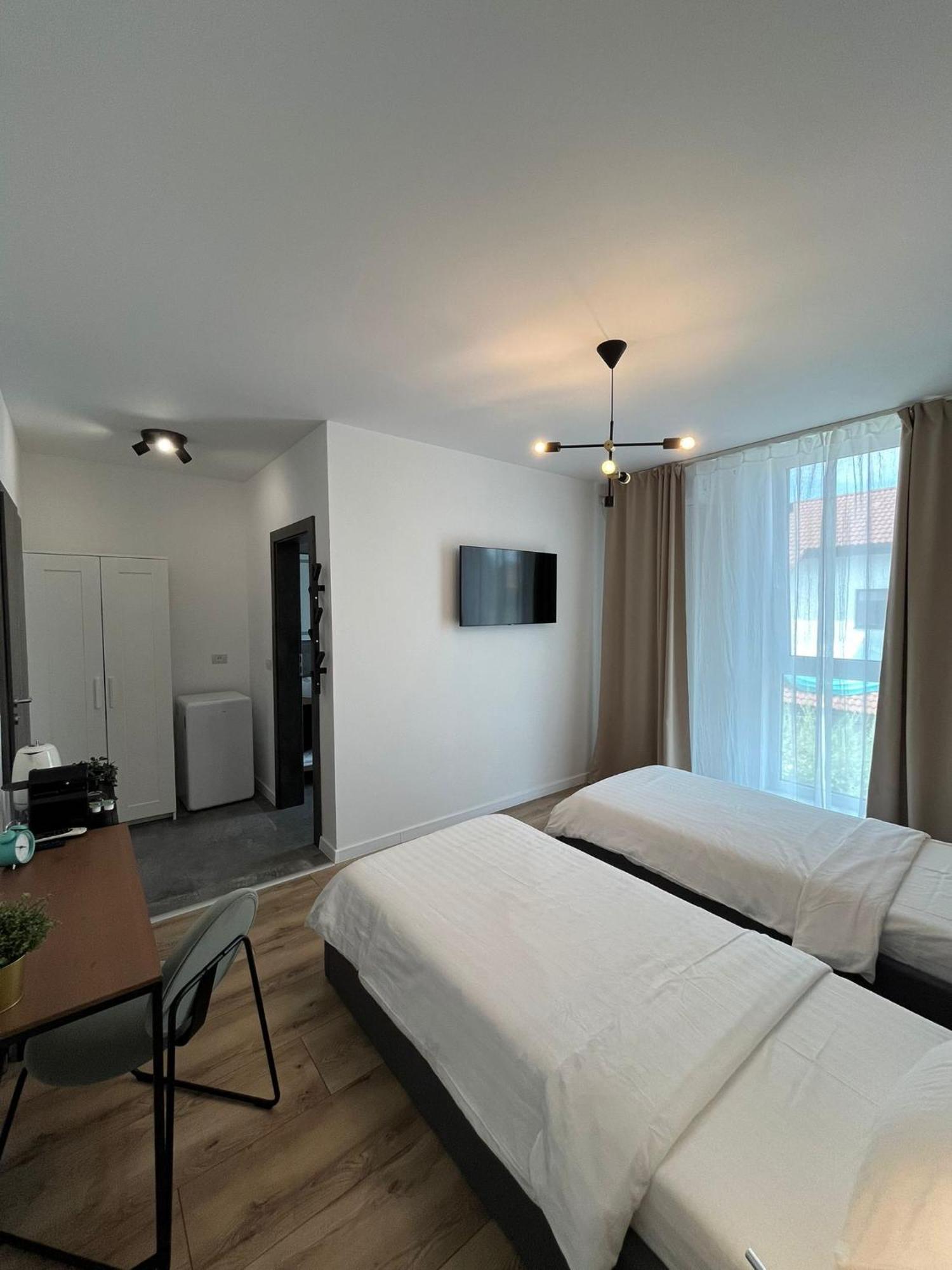 Nuez Apartments Dumbravita  Eksteriør bilde
