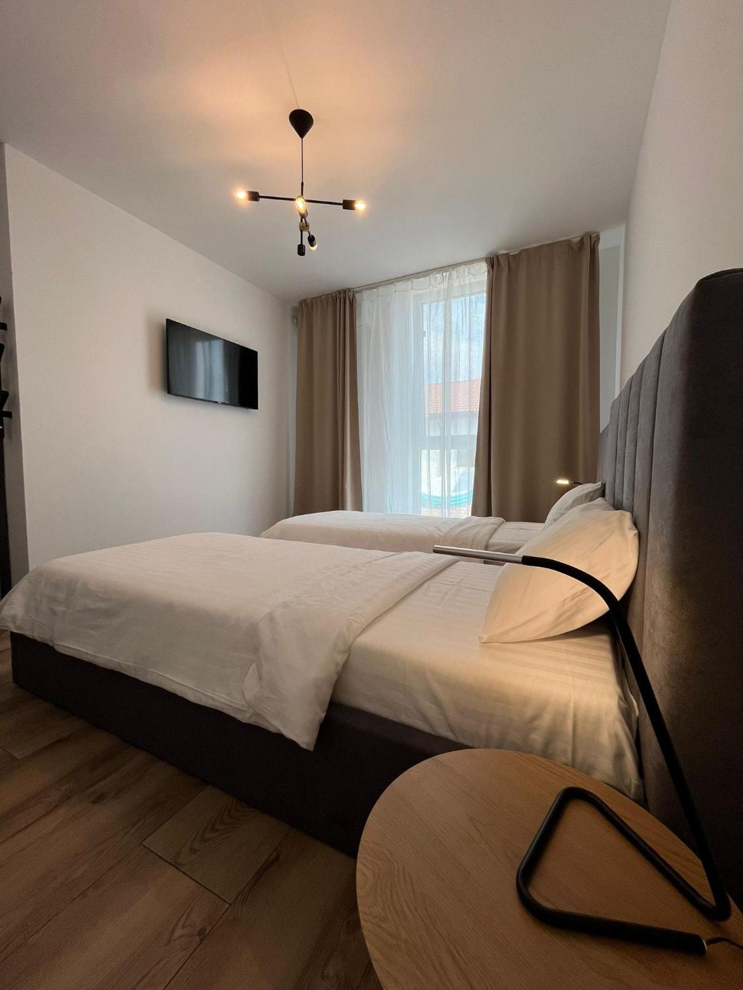 Nuez Apartments Dumbravita  Eksteriør bilde